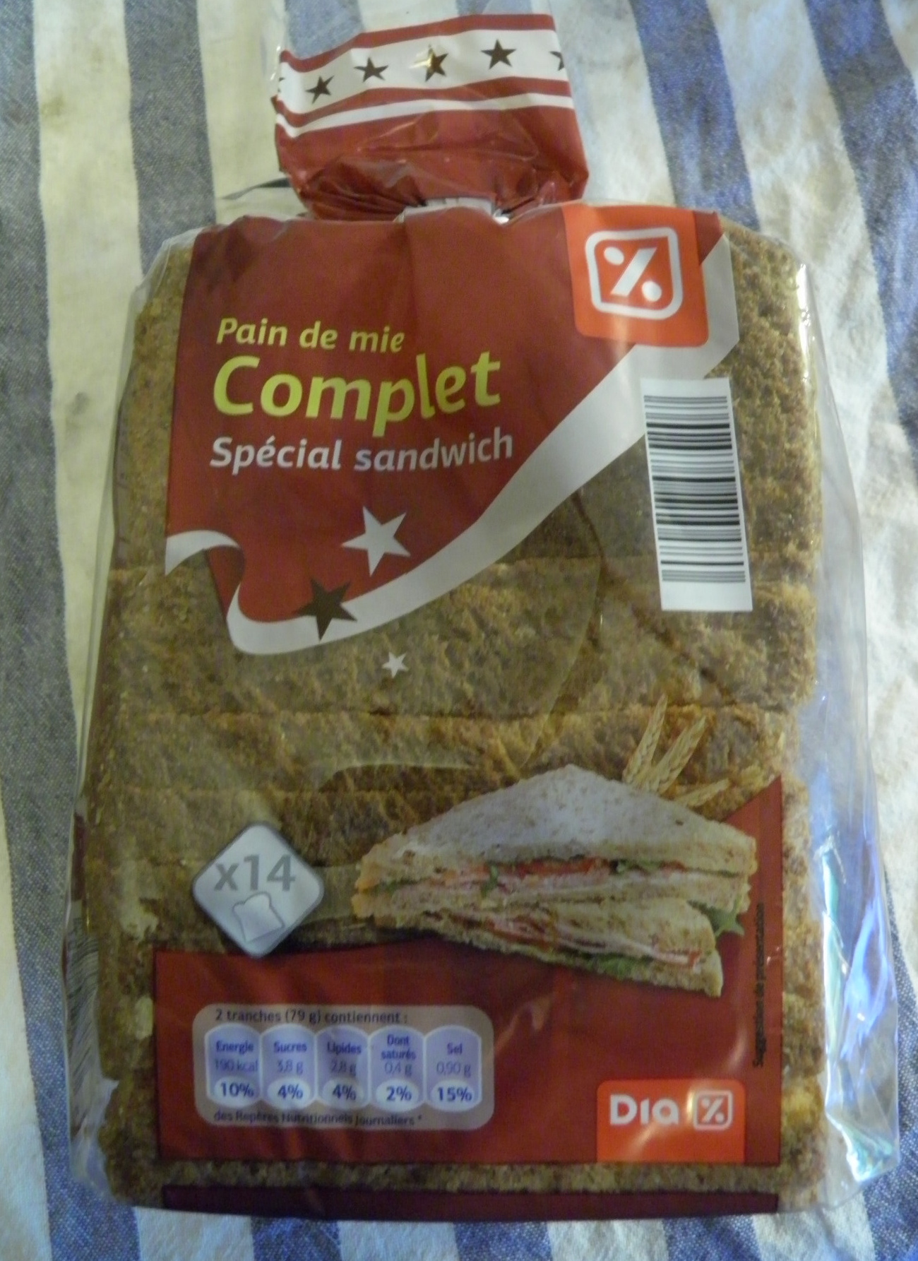 Pain de mie Complet Spécial sandwich - Produit - fr